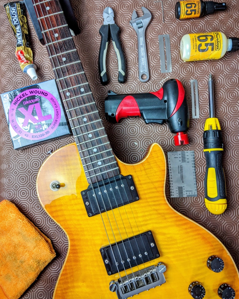 Guitar repair and restringing in Leighton Buzzard.